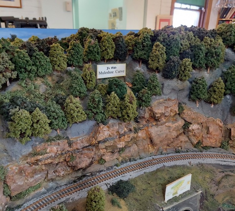 the-portage-area-historical-society-the-portage-station-museum-photo